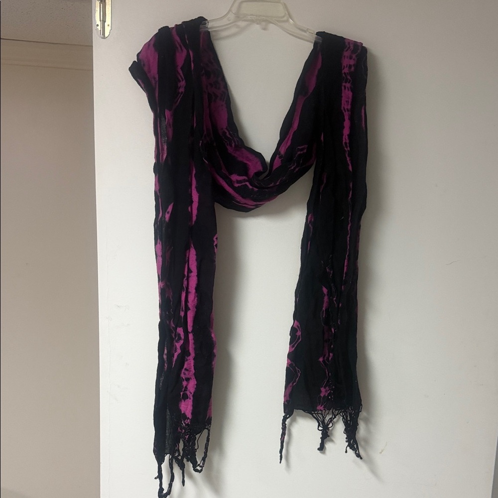 Betsey Johnson Black and Pink Scarf